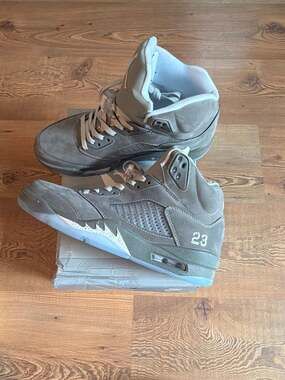 Air Jordan 5 Retro 'Wolf Grey' 2026 Light Graphite/White

US Mens 11